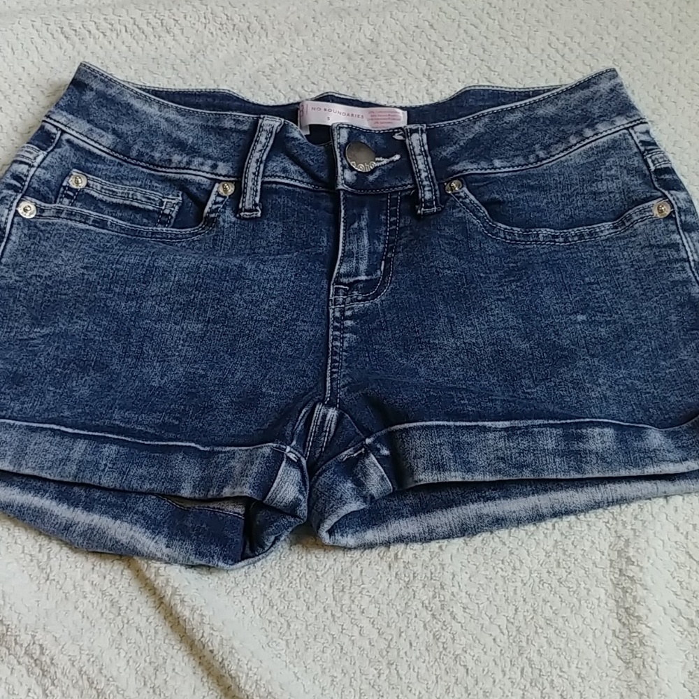 ❗️(removing soon send offers)  Shorts